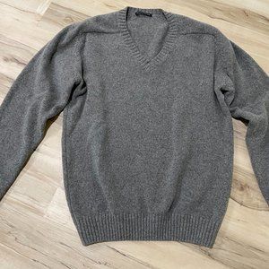 BRANDY MELVILLE Sweater, V-neck.